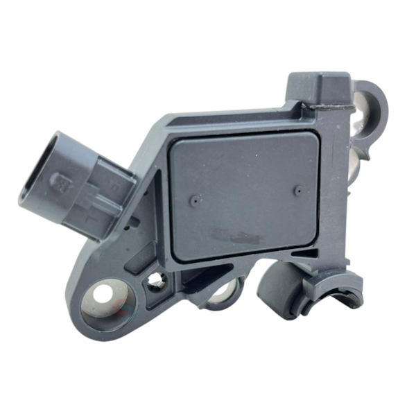 REGULADOR VOLT. ONIX/COBALT/PRISMA /S10 BOSCH - c8560cdc-d186-494a-84df-98a66c3b7d90