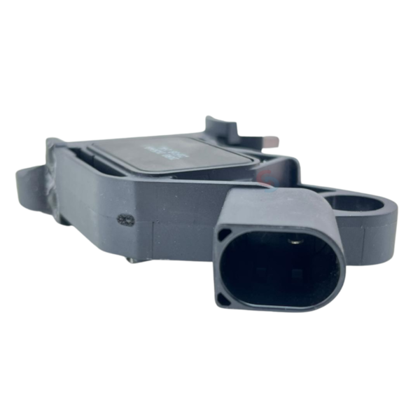 REGULADOR VOLT. TORO RENEGADE - 35663fec-8313-468c-a1e4-a6990a6d60d0