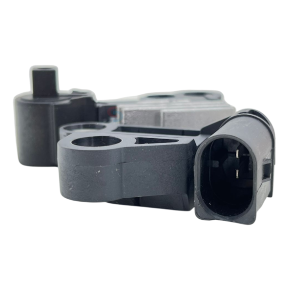 REGULADOR VOLT. VOLVO C30/C70/S40/V50/... -BOSCH - 392dcdb7-3794-448d-87db-bc401270a7ae