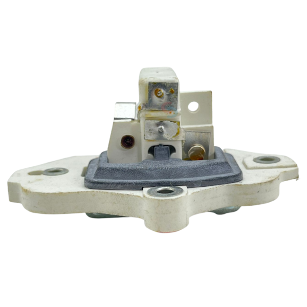 REGULADOR VOLT. VW CAM./R19/R21/MAXION COLHEDEIRA - 1817561d-ccc3-4422-b3a1-14beda992e0f